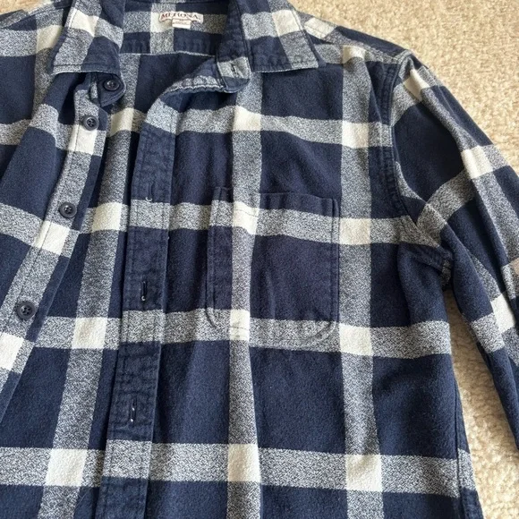 Dark Blue and White Long Sleeve Button-Up Flannel - Picture 6 of 11